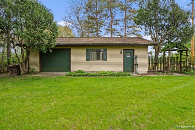 7540 Dexter Pinckney Road, Dexter, MI 48130