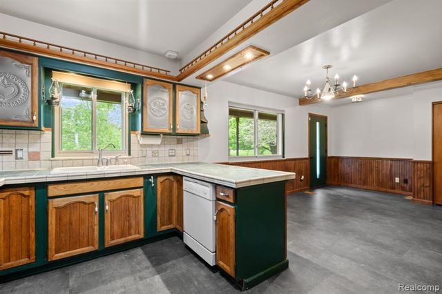 7540 Dexter Pinckney Road, Dexter, MI 48130