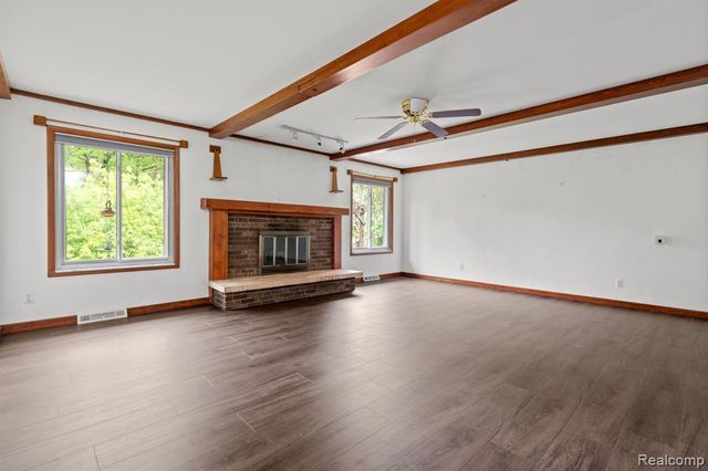 7540 Dexter Pinckney Road, Dexter, MI 48130