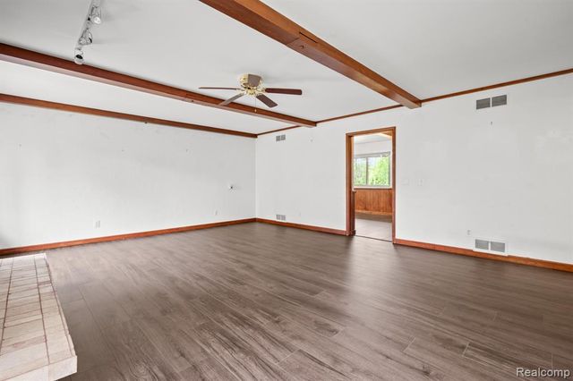7540 Dexter Pinckney Road, Dexter, MI 48130