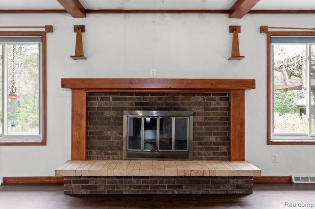 7540 Dexter Pinckney Road, Dexter, MI 48130