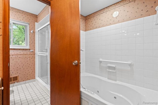 7540 Dexter Pinckney Road, Dexter, MI 48130