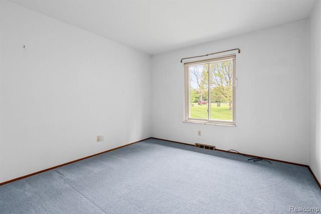 7540 Dexter Pinckney Road, Dexter, MI 48130
