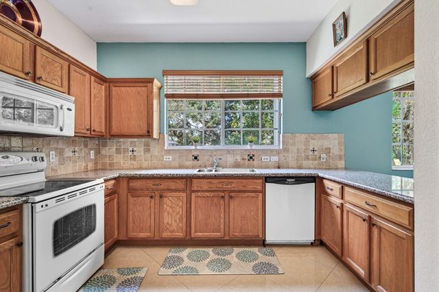 4607 Danson Way, Delray Beach, FL 33445