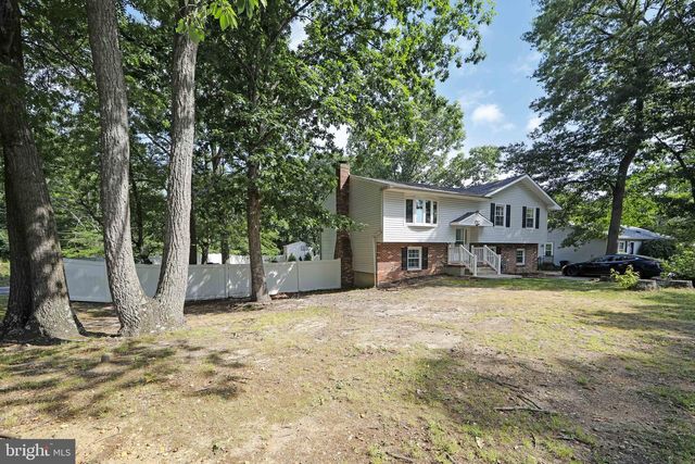 1 YORK TER, Sicklerville, NJ 08081