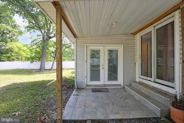 1 YORK TER, Sicklerville, NJ 08081