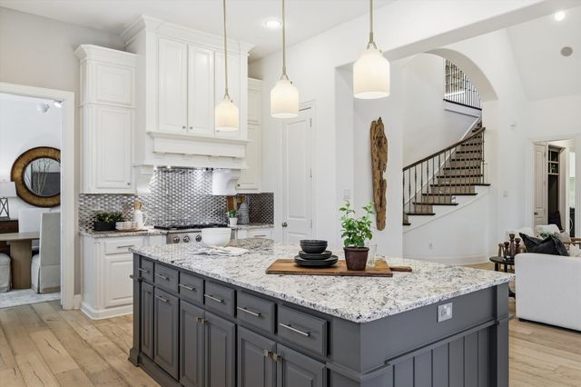 1933 Snapdragon Road, Frisco, TX 75033
