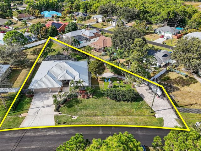 3221 SE Quay Street, Port St. Lucie, Port St Lucie, FL 34984