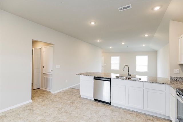 1029 S Brambling Lane, Fayetteville, AR 72701