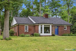 529 Pomfret Street, Putnam, CT 06260