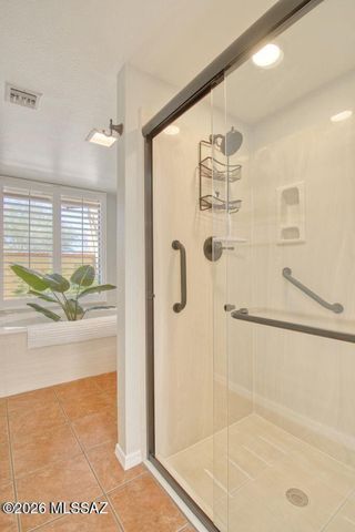 1223 E Camino Diestro, Oro Valley, AZ 85704