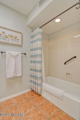 1223 E Camino Diestro, Oro Valley, AZ 85704