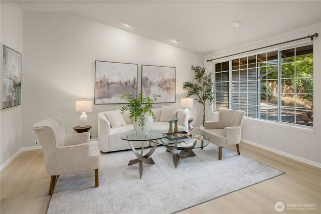 1839 225th Place NE, Sammamish, WA 98074