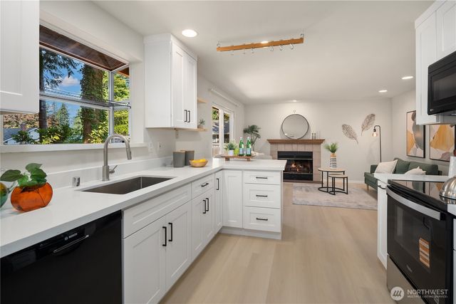 1839 225th Place NE, Sammamish, WA 98074