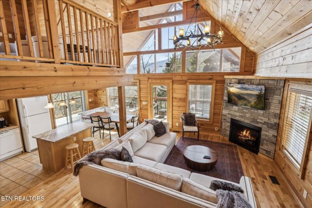 228 Tolliver Tr, Townsend, TN 37882