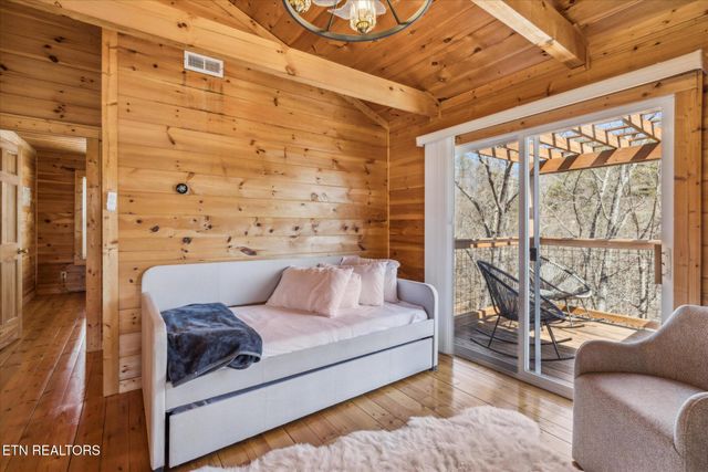 228 Tolliver Tr, Townsend, TN 37882