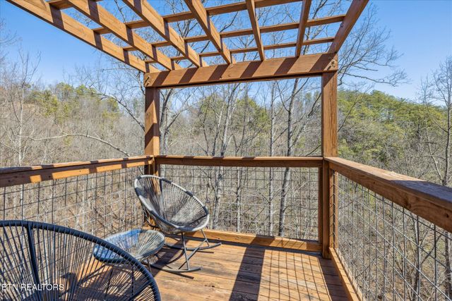 228 Tolliver Tr, Townsend, TN 37882