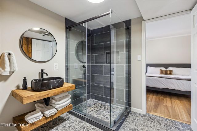 228 Tolliver Tr, Townsend, TN 37882