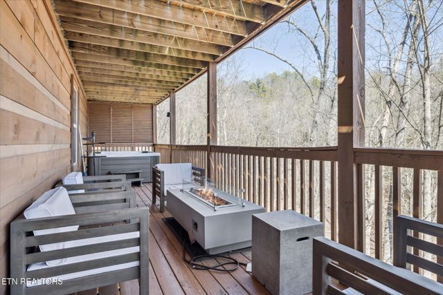 228 Tolliver Tr, Townsend, TN 37882