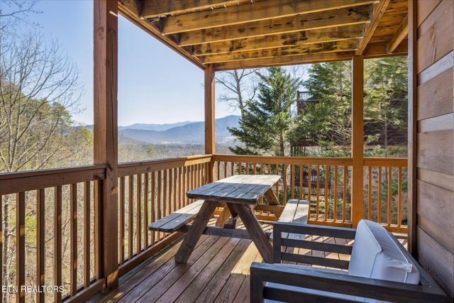 228 Tolliver Tr, Townsend, TN 37882