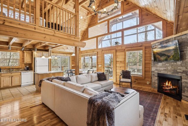 228 Tolliver Tr, Townsend, TN 37882