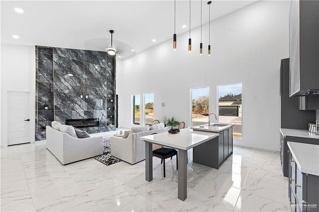 4124 Alexia Lane, Edinburg, TX 78542