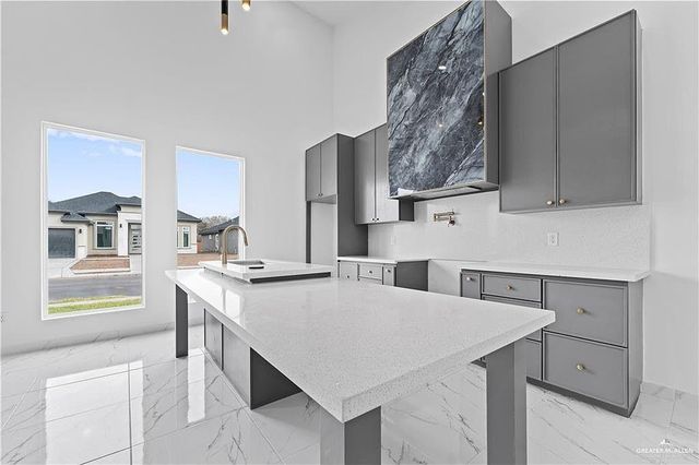 4124 Alexia Lane, Edinburg, TX 78542