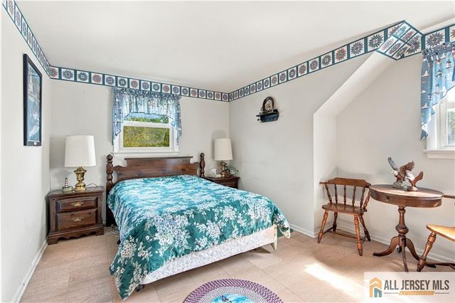 110 Stony Road, Edison, NJ 08817