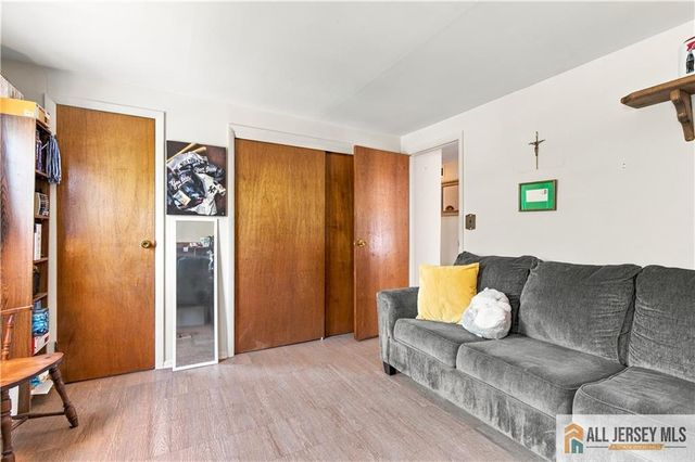 110 Stony Road, Edison, NJ 08817