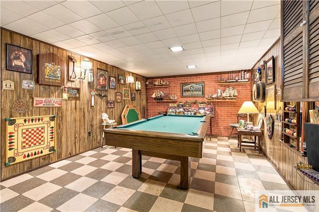 110 Stony Road, Edison, NJ 08817