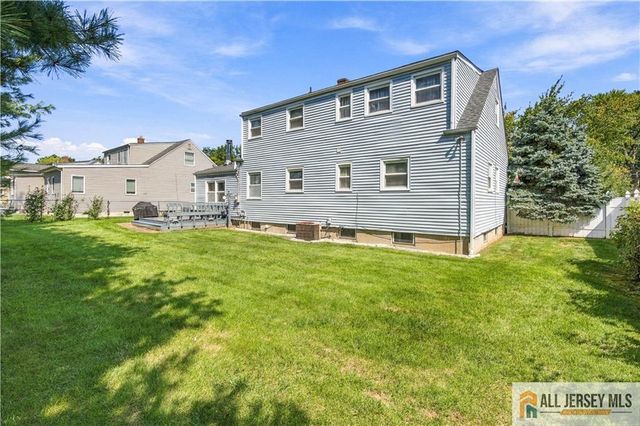 110 Stony Road, Edison, NJ 08817