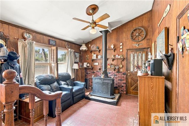 110 Stony Road, Edison, NJ 08817