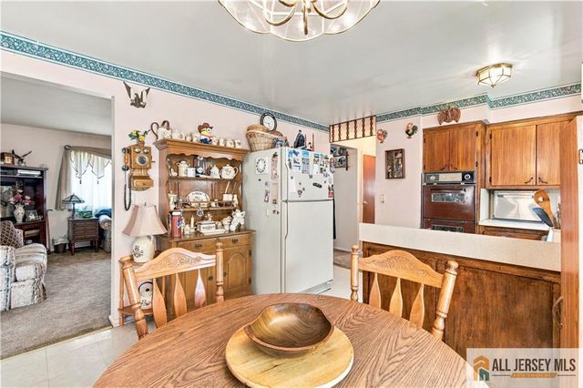 110 Stony Road, Edison, NJ 08817