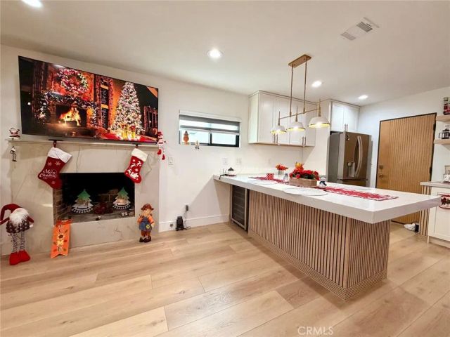 3007 S Hobart, Los Angeles, CA 90018