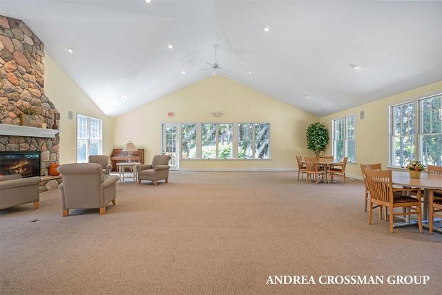 18144 Newgate Lane, Spring Lake, MI 49456