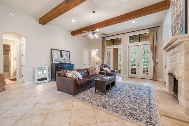 2813 University Club DR, Austin, TX 78732