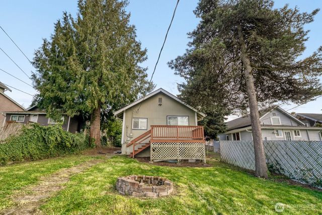 2021 E Sherman Street, Tacoma, WA 98404