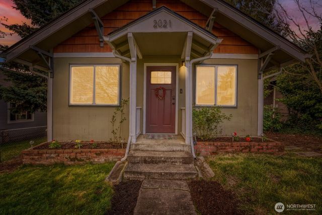 2021 E Sherman Street, Tacoma, WA 98404