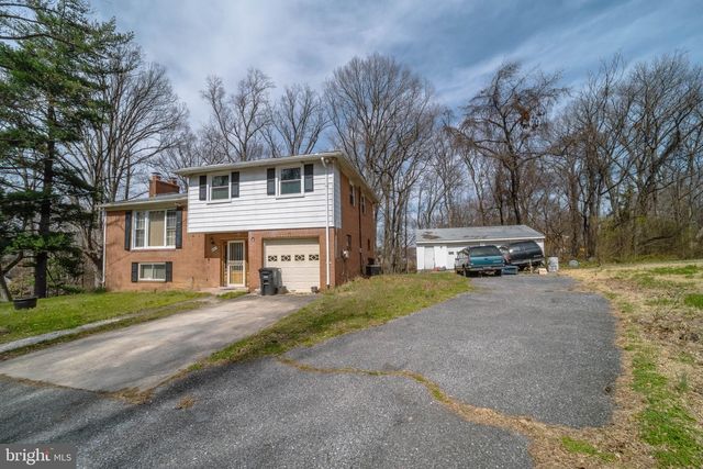 6900 TEMPLE HILL RD, Temple Hills, MD 20748