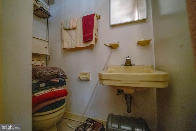 6900 TEMPLE HILL RD, Temple Hills, MD 20748