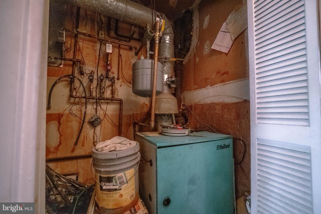 6900 TEMPLE HILL RD, Temple Hills, MD 20748