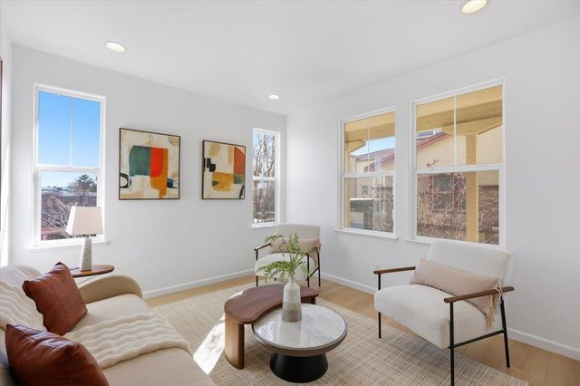 917 Vida Larga Loop, Milpitas, CA 95035