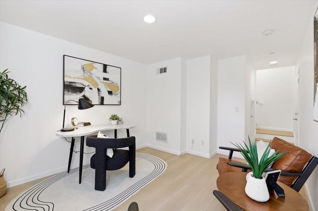 917 Vida Larga Loop, Milpitas, CA 95035