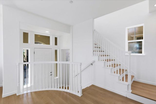 917 Vida Larga Loop, Milpitas, CA 95035