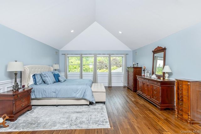 15 The Chase, Saint James, NY 11780
