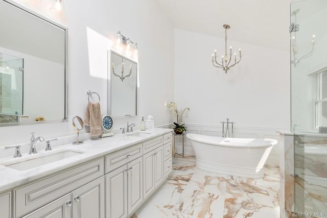 15 The Chase, Saint James, NY 11780