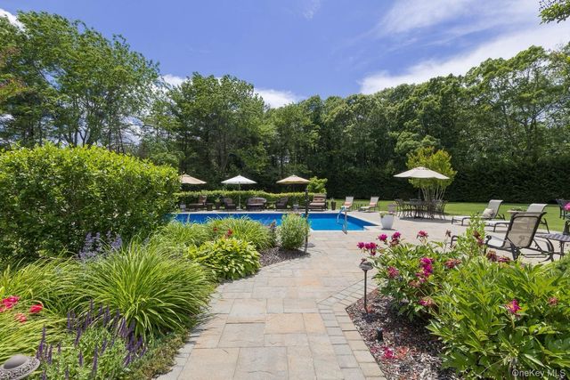 15 The Chase, Saint James, NY 11780