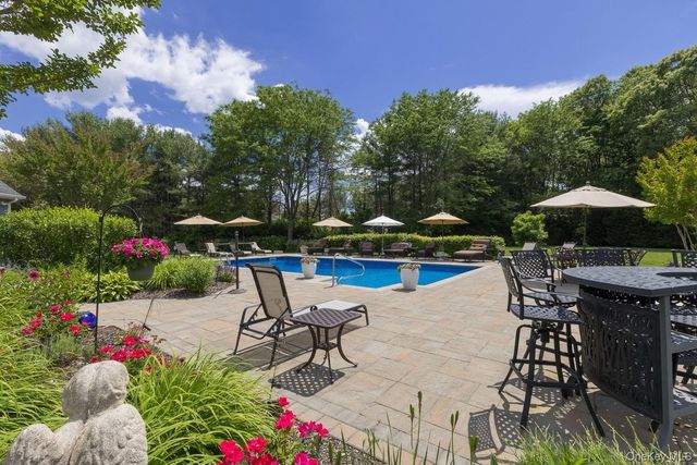 15 The Chase, Saint James, NY 11780