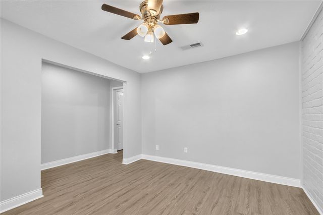 3876 Laura Leigh Drive, Friendswood, TX 77546