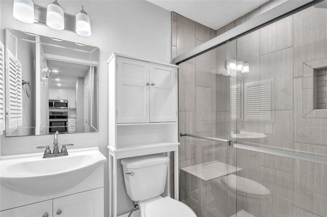 3876 Laura Leigh Drive, Friendswood, TX 77546